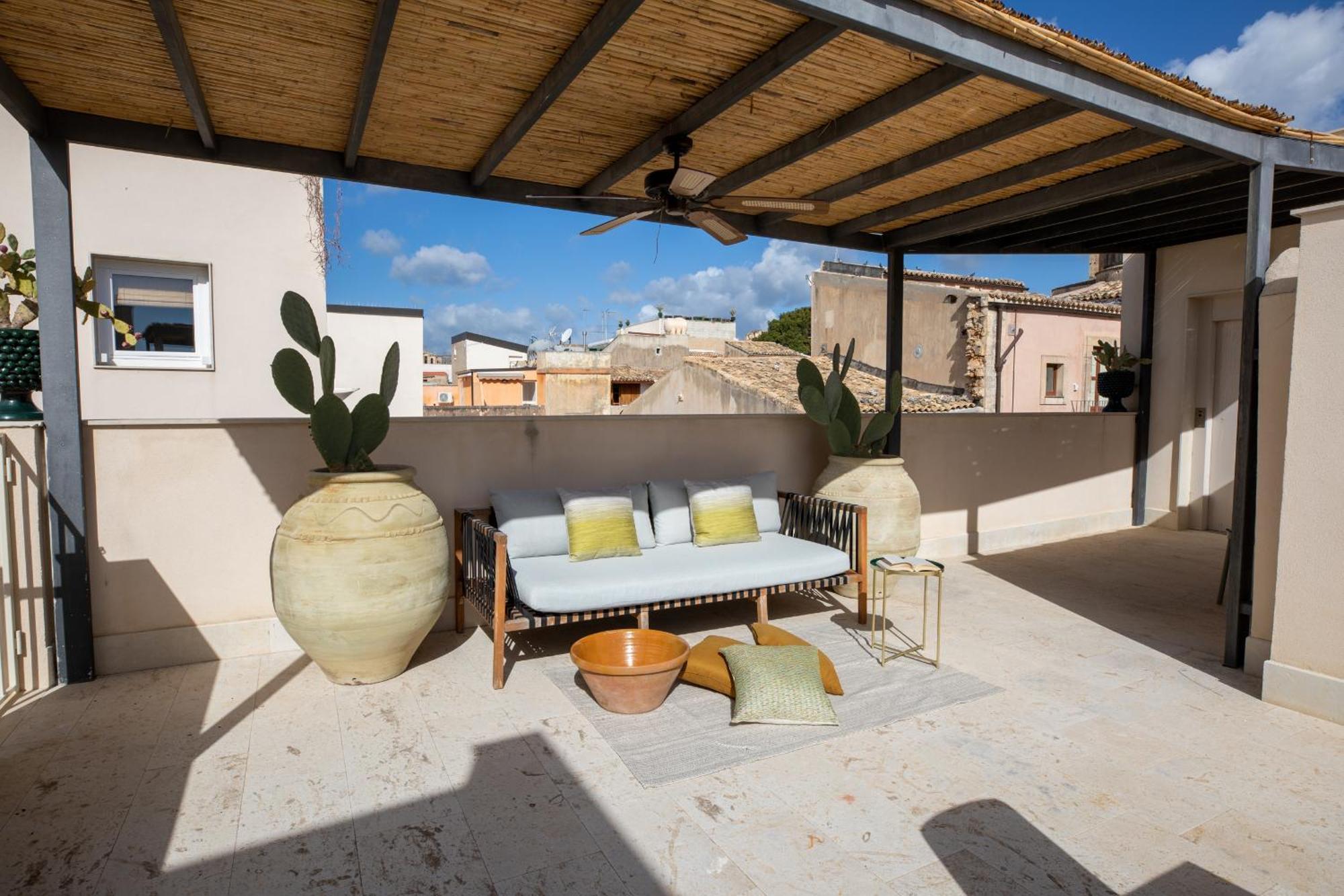 Aurispa 143 Con Piscina Noto Centro 外观 照片